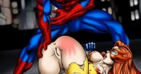Человек-паук отшлепал сладкую задницу