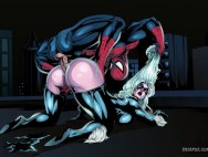 Человек-паук жестко жарит анал Черной Кошке