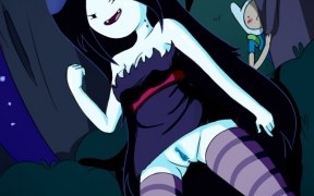 Коварная и забавная вампирша без трусиков